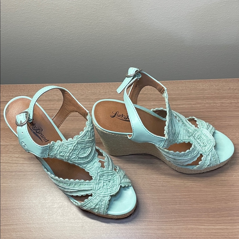 Lucky Brand Women's 5” Mint Green Wedge Sandals